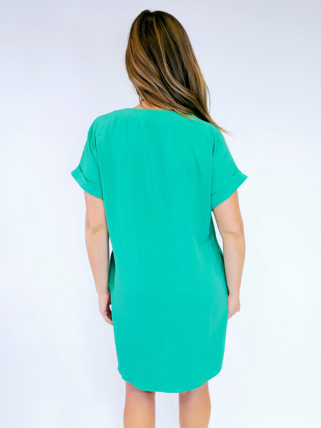 V-NECK PLEATED CENTER SOLID DRESS - GREEN