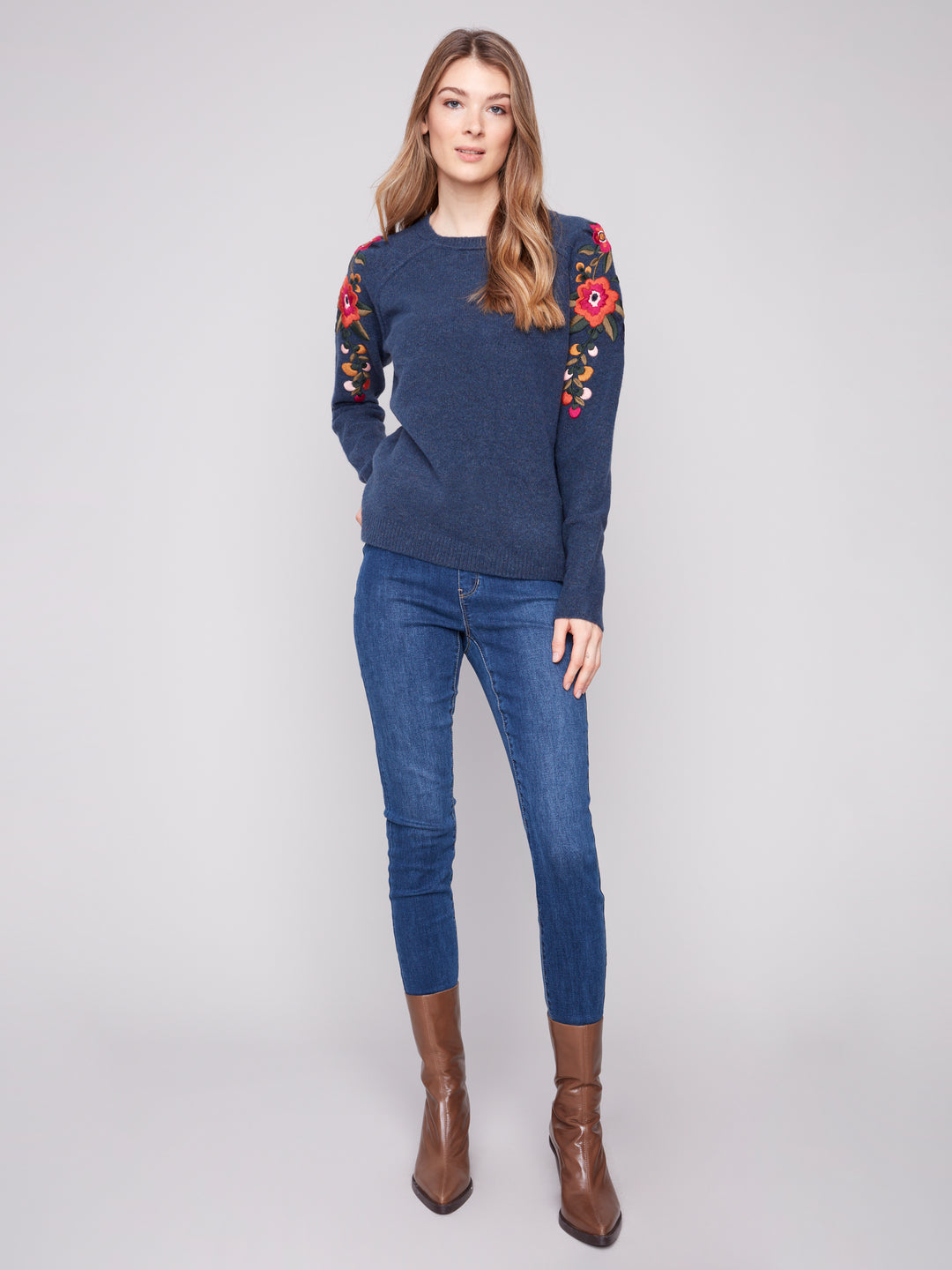 EMBROIDERED RAGLAN SLEEVES SWEATER - DENIM