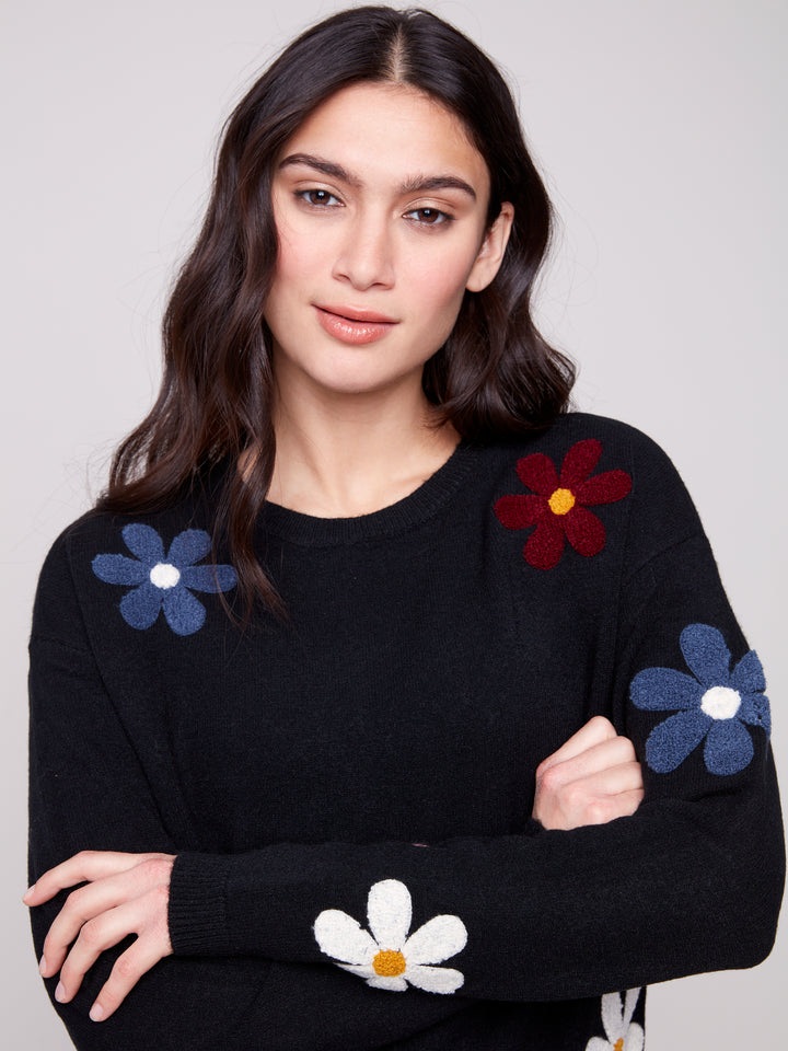 SUPER PLUSH SWEATER W/BOUCLE FLOWERS - BLACK