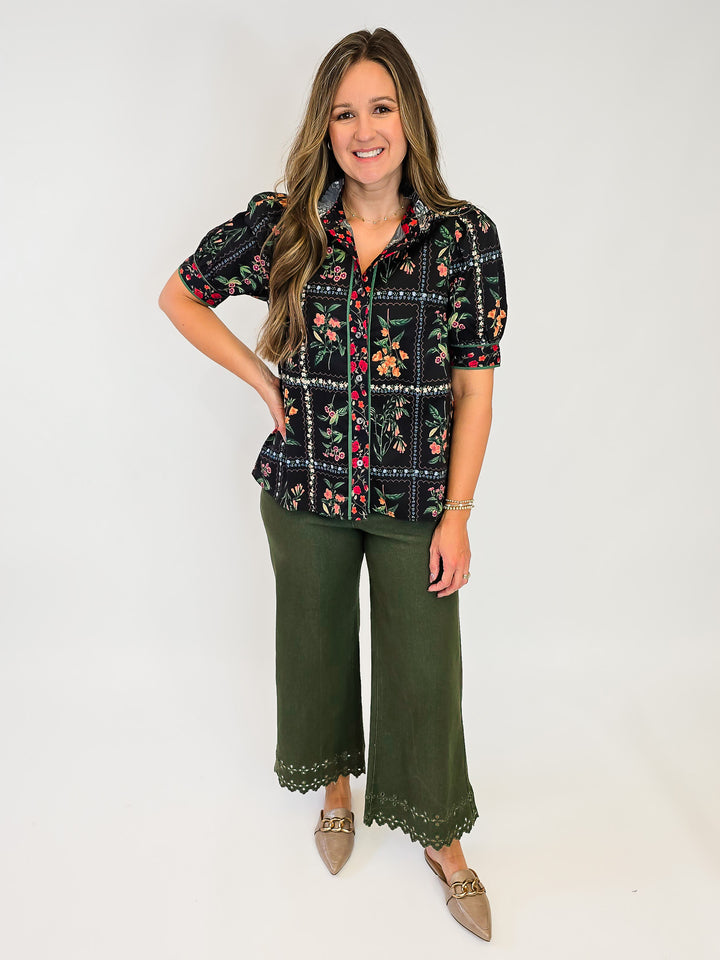 SHORT PUFF SLEEVE BUTTON UP FLORAL PRINT TOP - BLACK