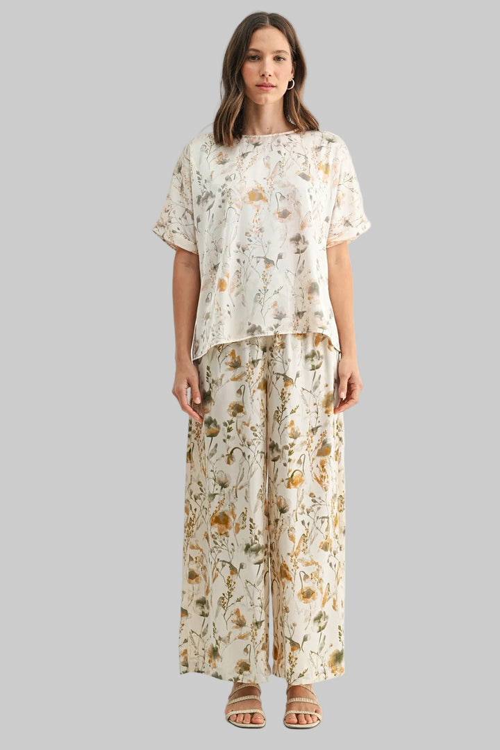 DOLMAN SLEEVE FLOWER PRINT SATIN TOP - IVORY/OLIVE