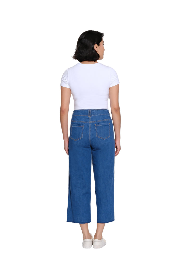 5 POCKET RAW EDGE HEM CROP JEANS - INDIGO