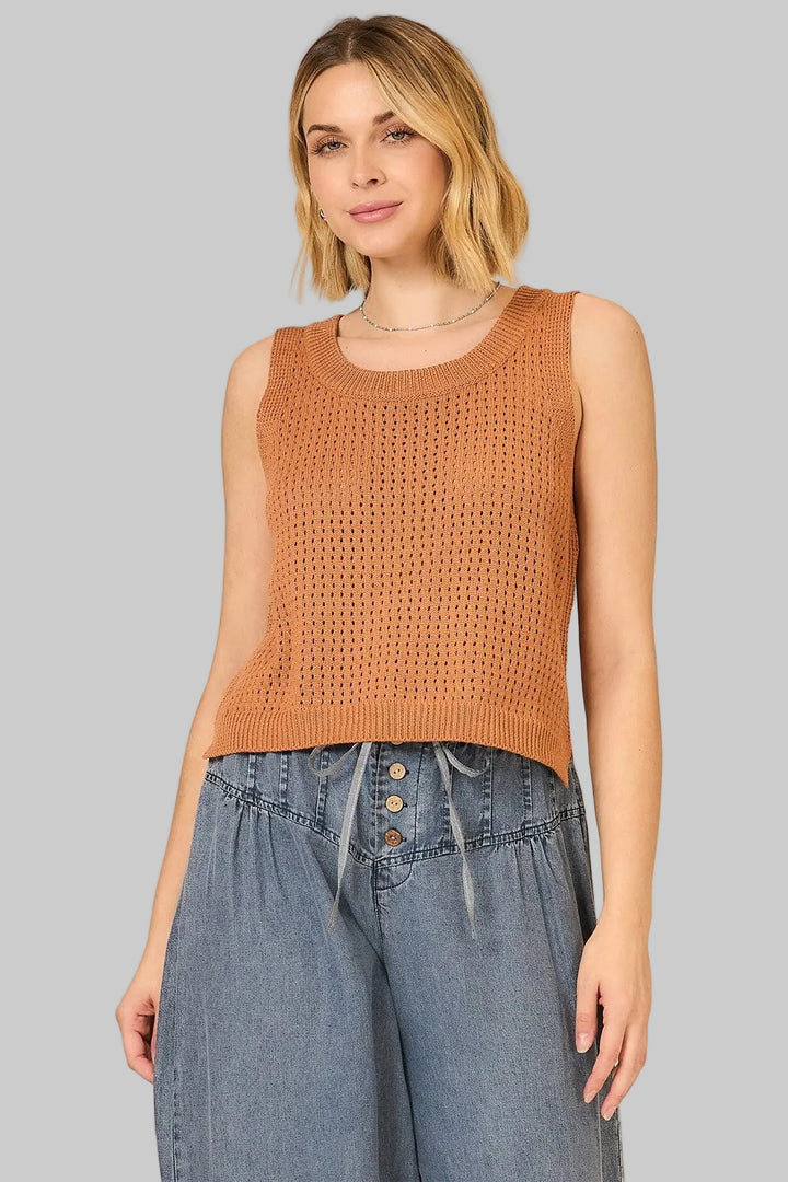 OPEN KNIT COTTON SLEEVELESS TOP - CARAMEL