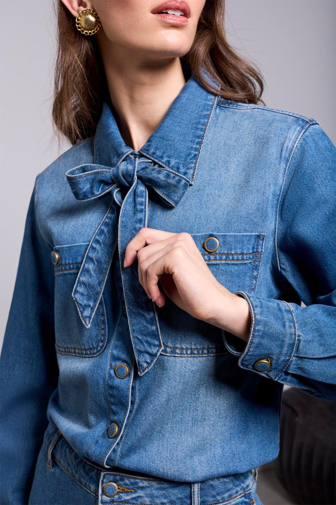 LONG SLEEVE DENIM BLOUSE WITH REMOVABLE SELF TIE - AUTHENTIC BLUE