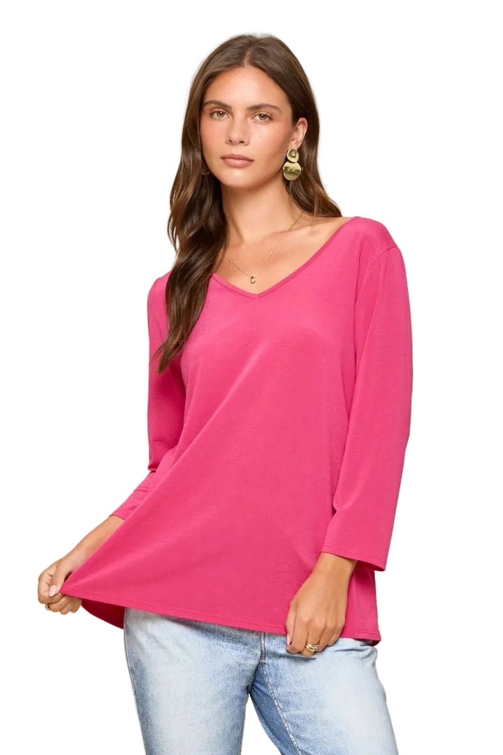 DEAR SCARLETT SOLID V-NECK 3/4 SLEEVE TOP - HOT PINK