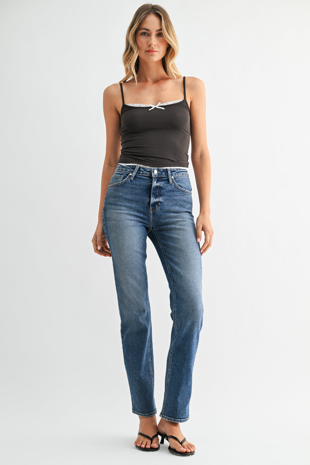 JBD MID RISE STOVE PIPE STRAIGHT JEANS - 31.5" INSEAM - MEDIUM WASH