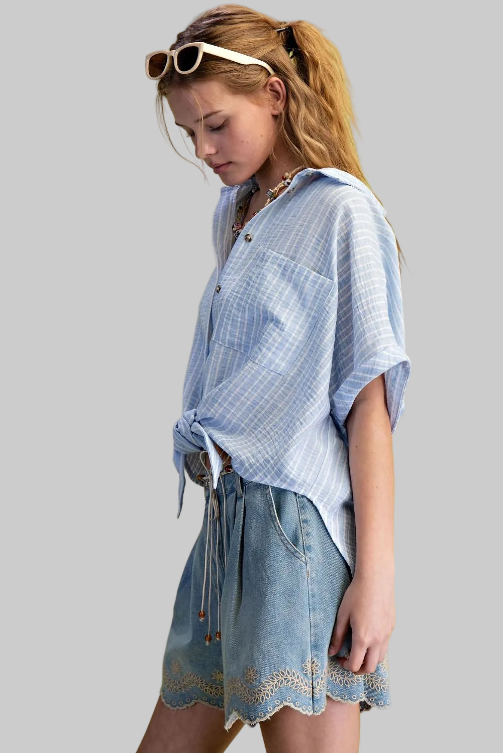 STRIPED LINEN BUTTON DOWN TIE FRONT CROP SHIRT - BLUE