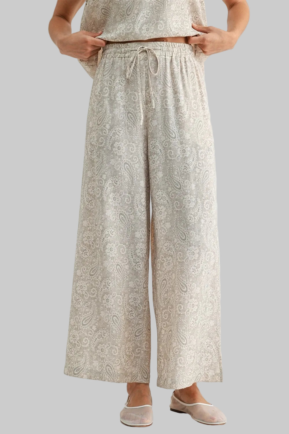 PAISLEY FLOWY WIDE LEG PANTS - OATMEAL