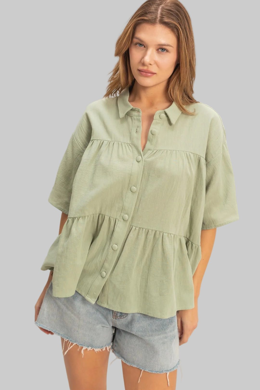 SHORT SLEEVE COLLARED BUTTON FRONT TIERED TOP - SPRING GREEN