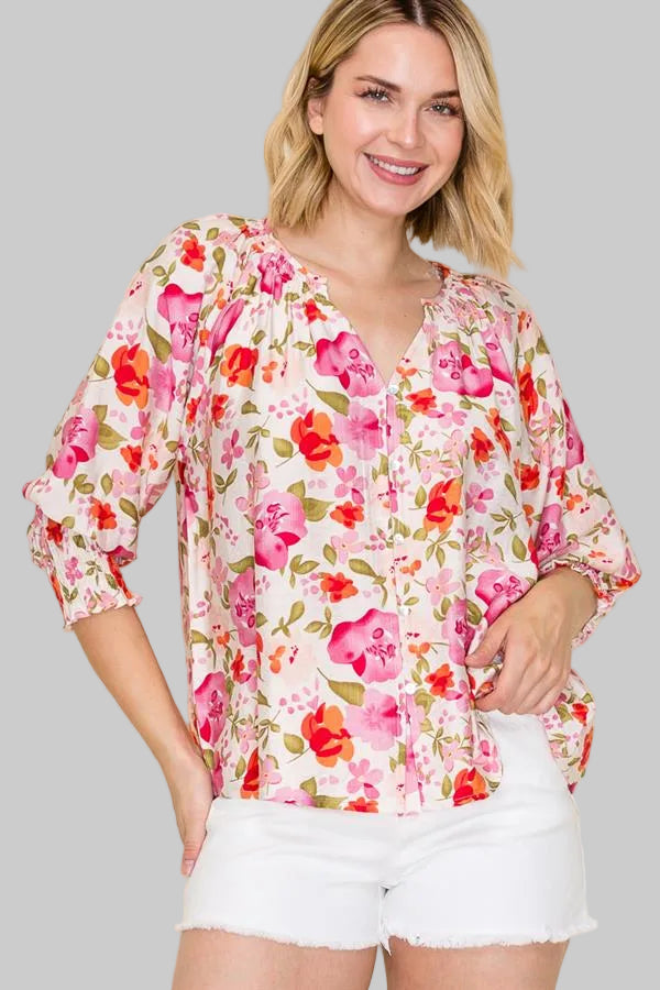 SMOCKED DETAIL V-NECK FLORAL TOP - FUCHSIA