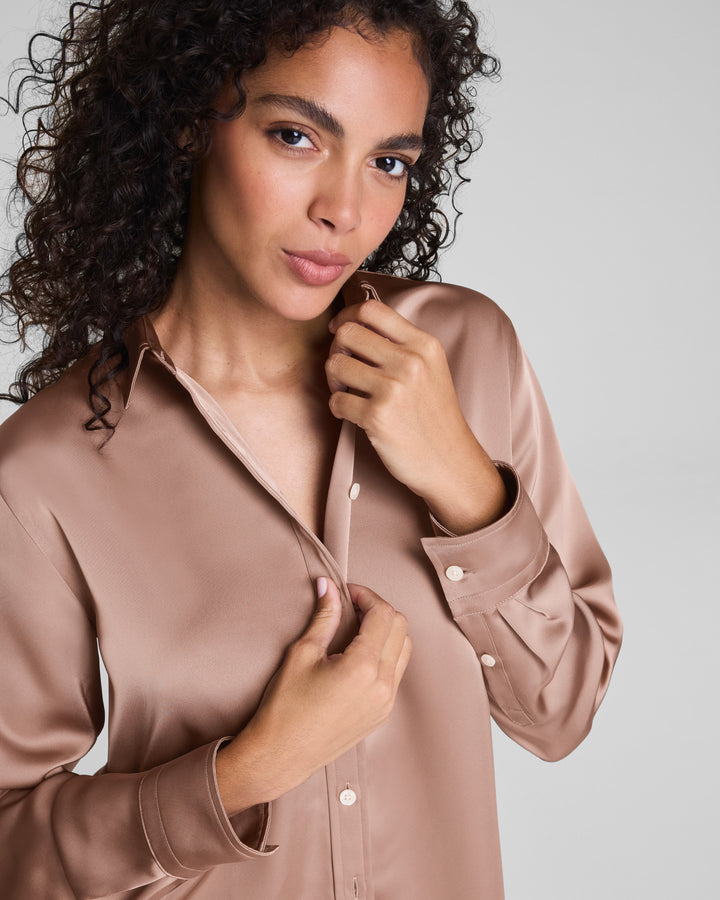 SPANX BETTER THAN SILK BUTTON DOWN TOP - CAFE AU LAIT