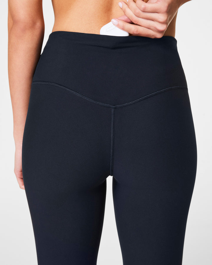 SPANX SPANXSMOOTH ONFORM MICRO FLARE PANT - VERY BLACK