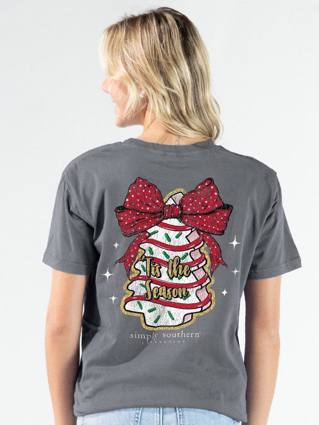 SIMPLY SOUTHERN SHORT SLEEVE 'TIS THE SEASON' CAKE TEE - WASHED COAL