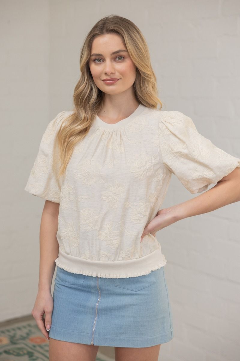 BUBBLE SLEEVE FLORAL EMBROIDERED BANDED TOP - CREAM