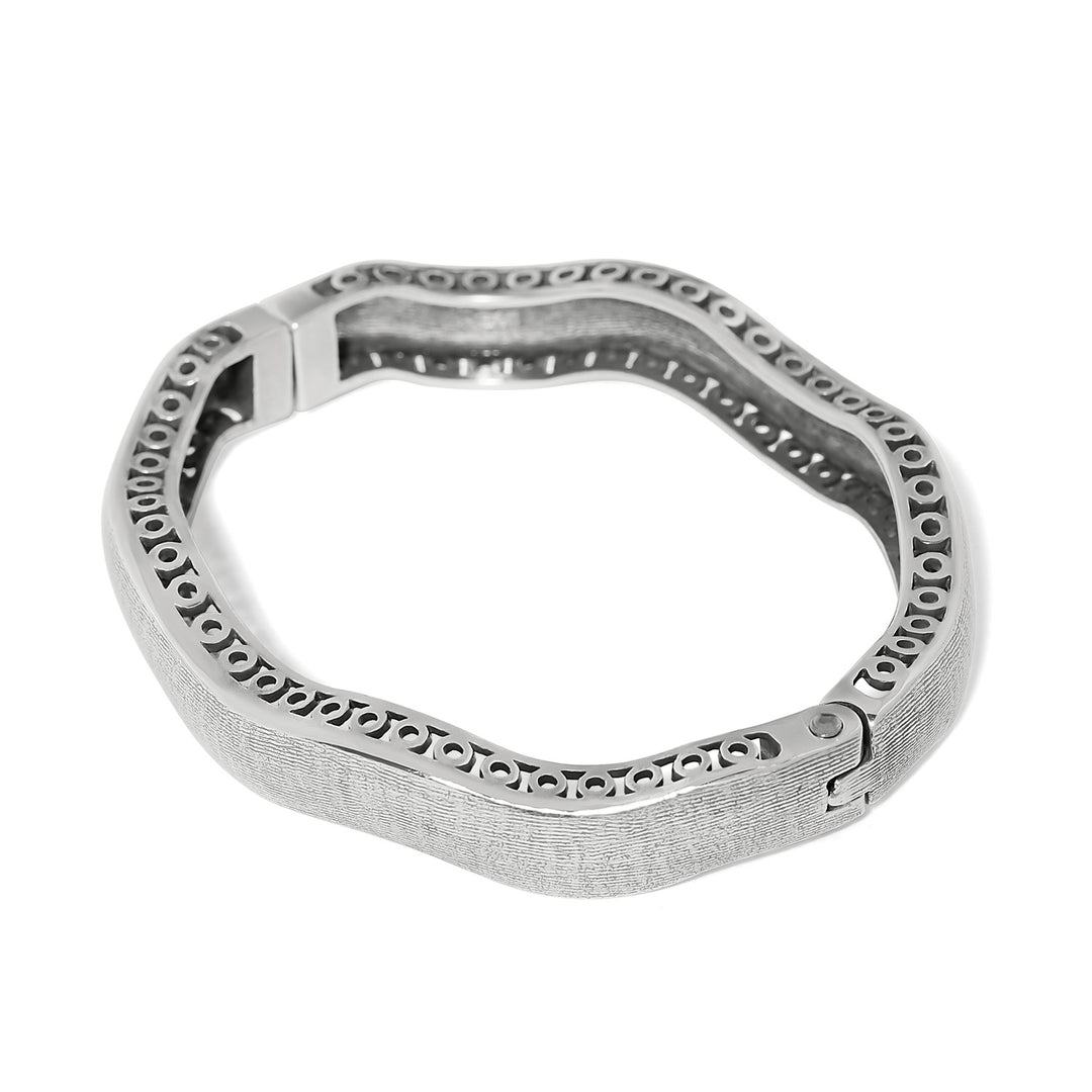 Inner Circle Wide Hinged Bangle - Silver