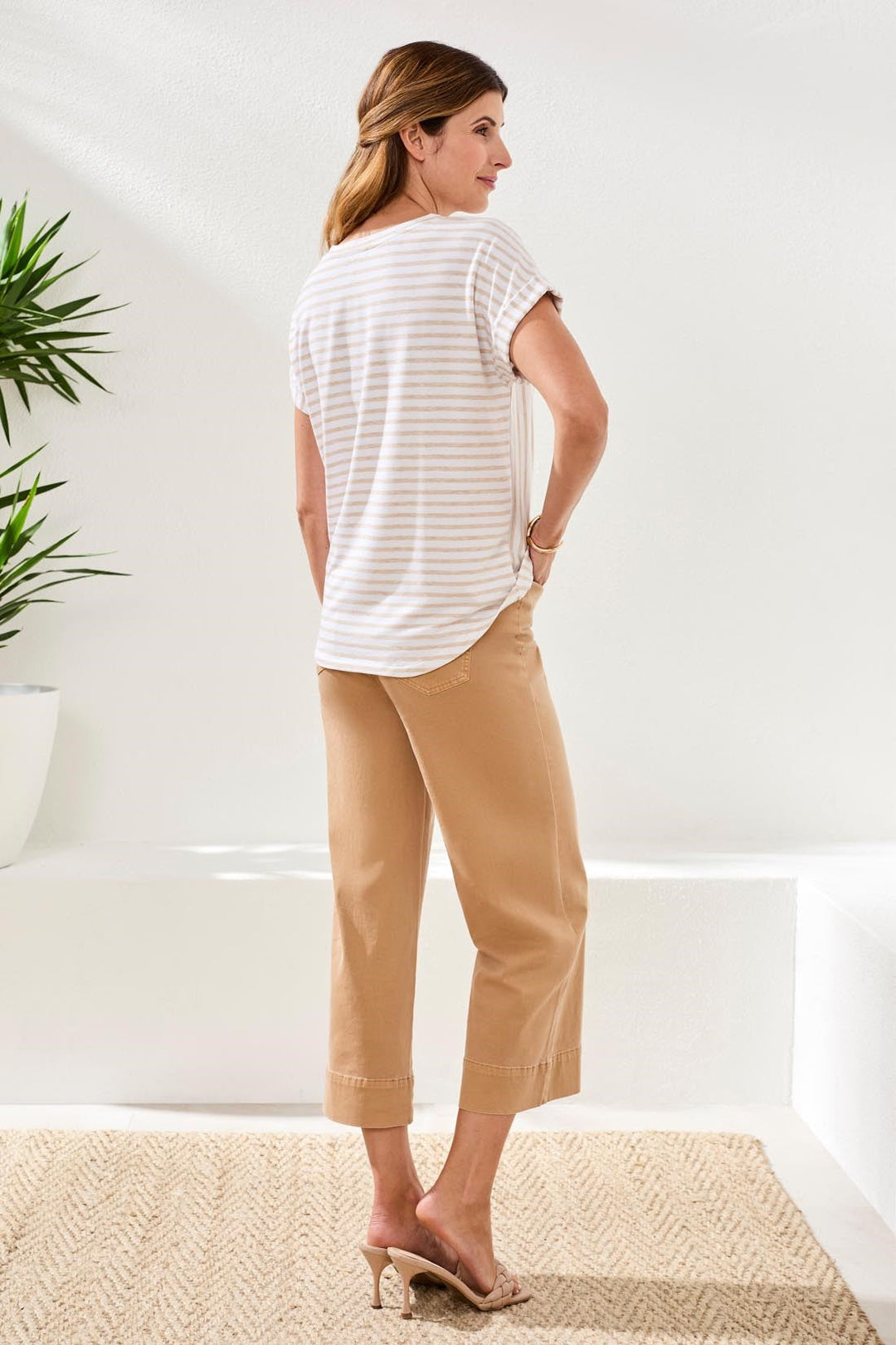 CUFFED SLEEVE TOP W/INSERTS - BEACH