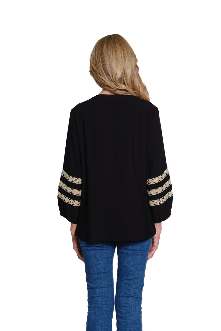 3/4 SLEEVE BAND/NOTCH NECK TOP W/LACE TRIM - BLACK
