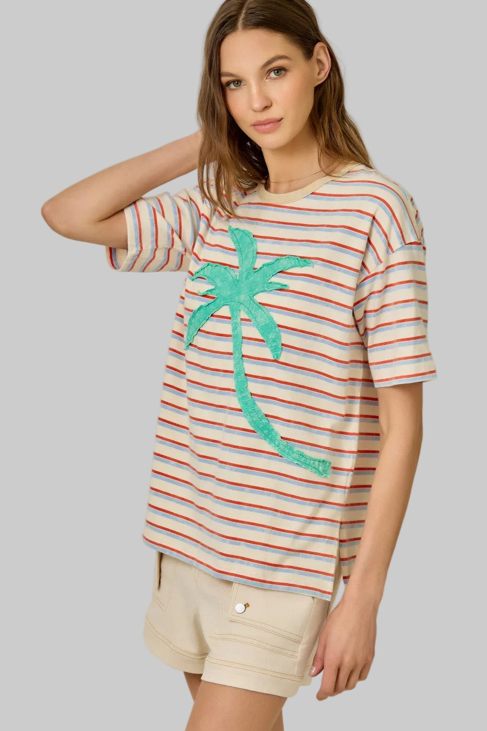 SHORT SLEEVE STRIPED PALM TREE APPLIQUE TEE - IVORY/EMERALD