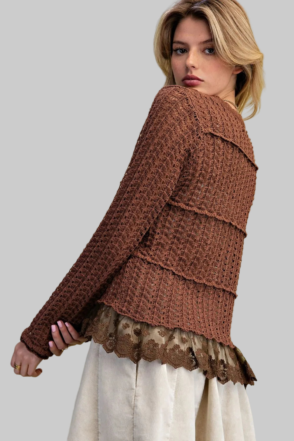 L/S LACE BOTTOM KNIT CARDIGAN - BROWN