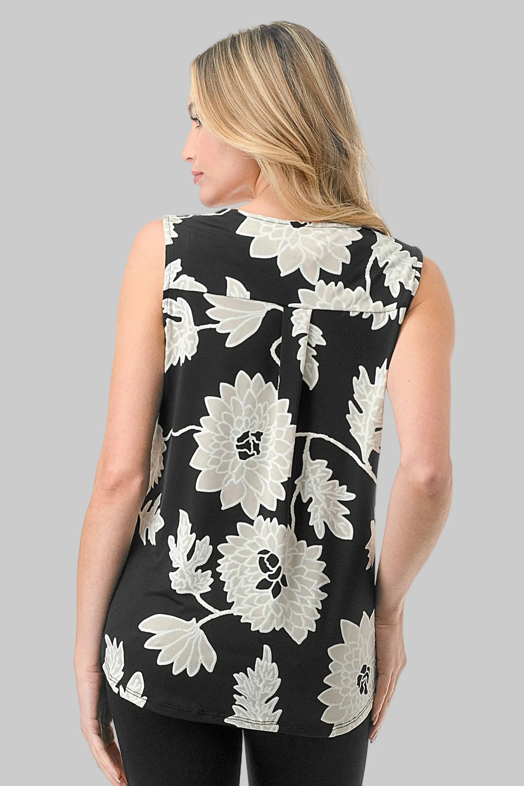 SLEEVELESS SURPLICE TOP - BLACK FLORAL