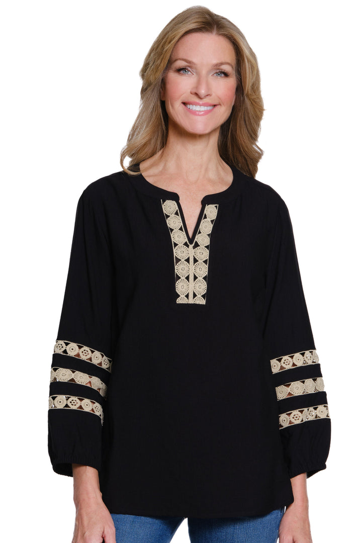 3/4 SLEEVE BAND/NOTCH NECK TOP W/LACE TRIM - BLACK