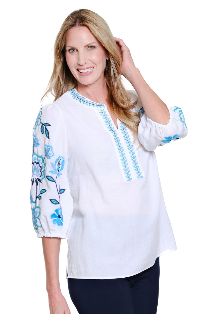 3/4 EMBROIDERED PUFF SLEEVE NOTCH NECK TOP - WHITE/FRENCH BLUE