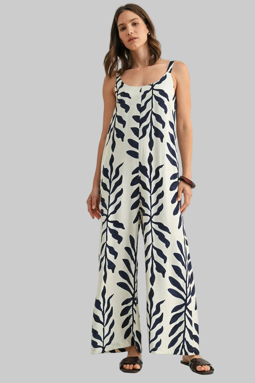 SLEEVELESS LEAF PRINT JUMPSUIT - IVORY/NAVY