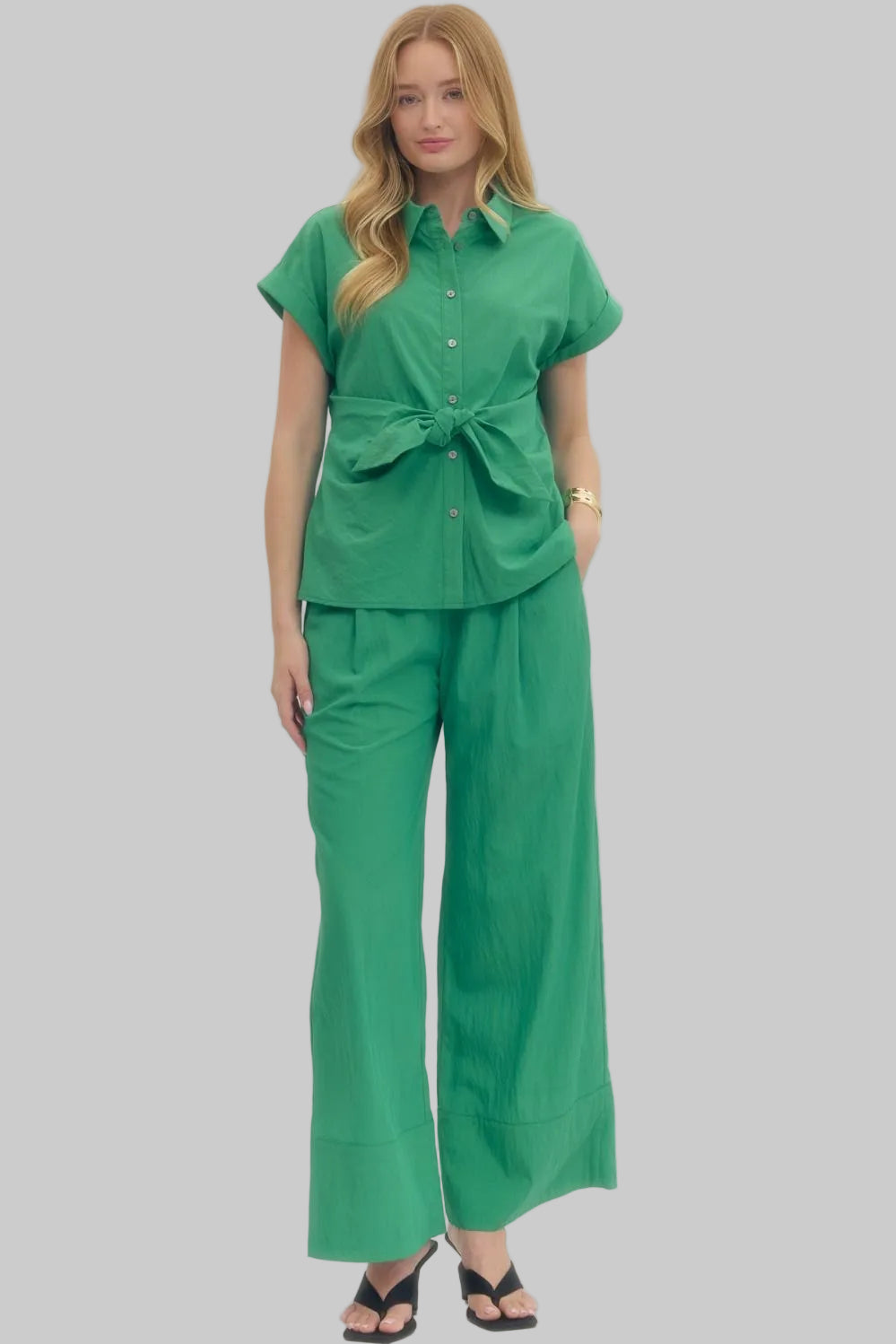 SHORT SLEEVE BUTTON UP TIE DETAIL TOP - GREEN