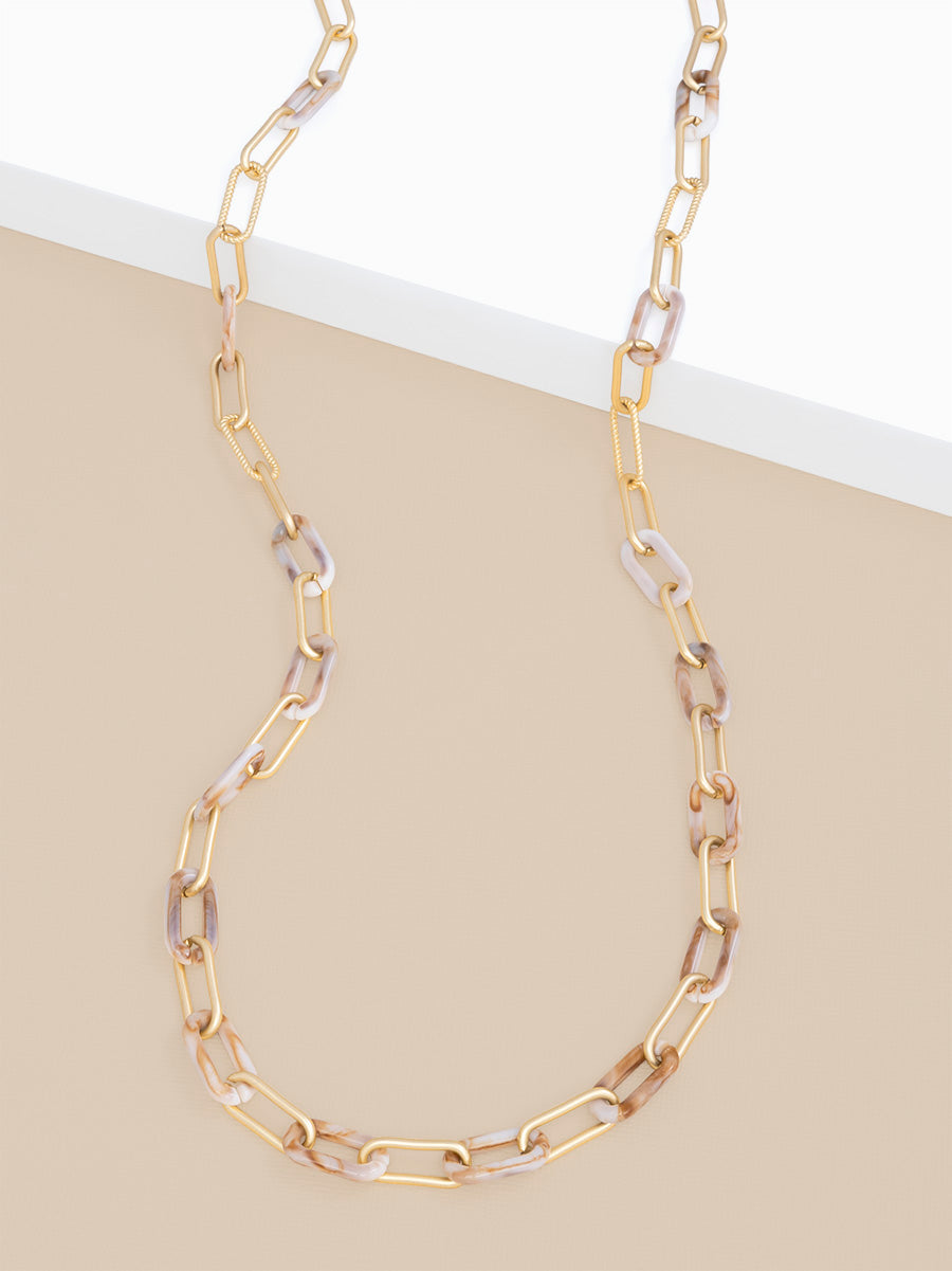 ALTERNATING MARBLED RESIN LINKS LONG NECKLACE - BEIGE