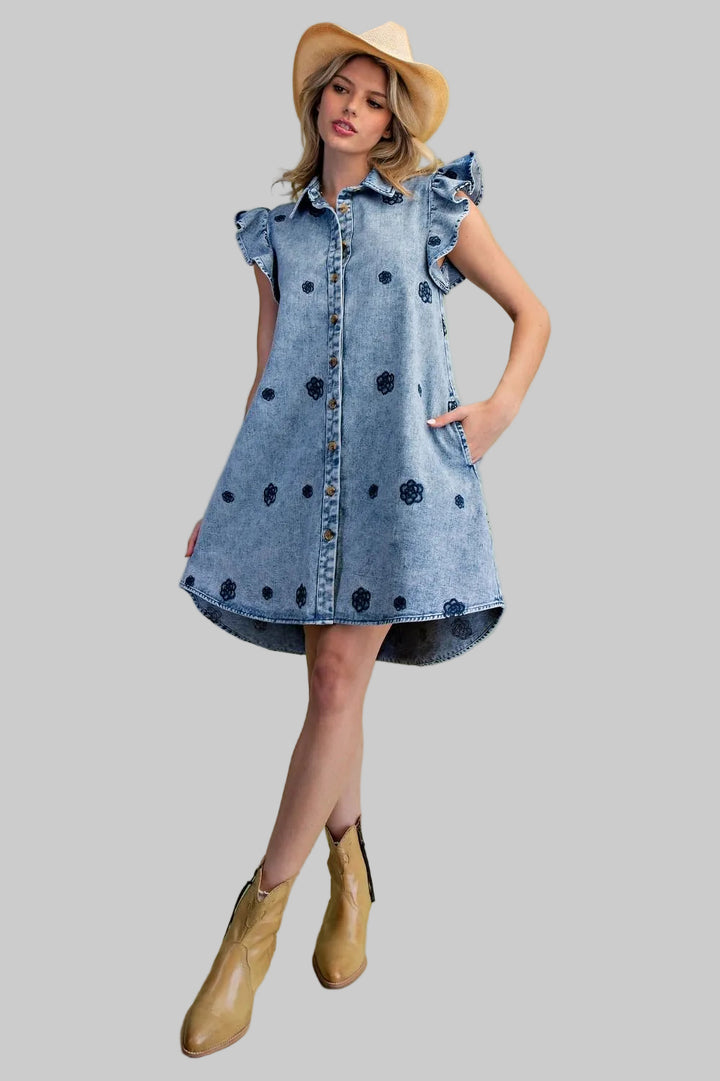FLUTTER SLEEVE FLOWER EMBROIDERED SHORT DRESS - WASHED DENIM