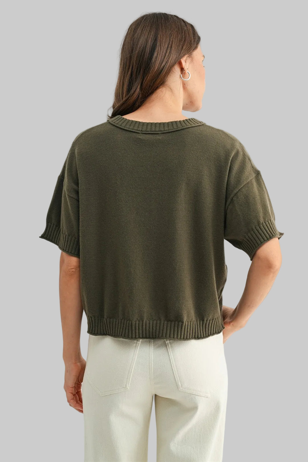 SHORT SLEEVE CREW NECK CROP SWEATER - OLIVE