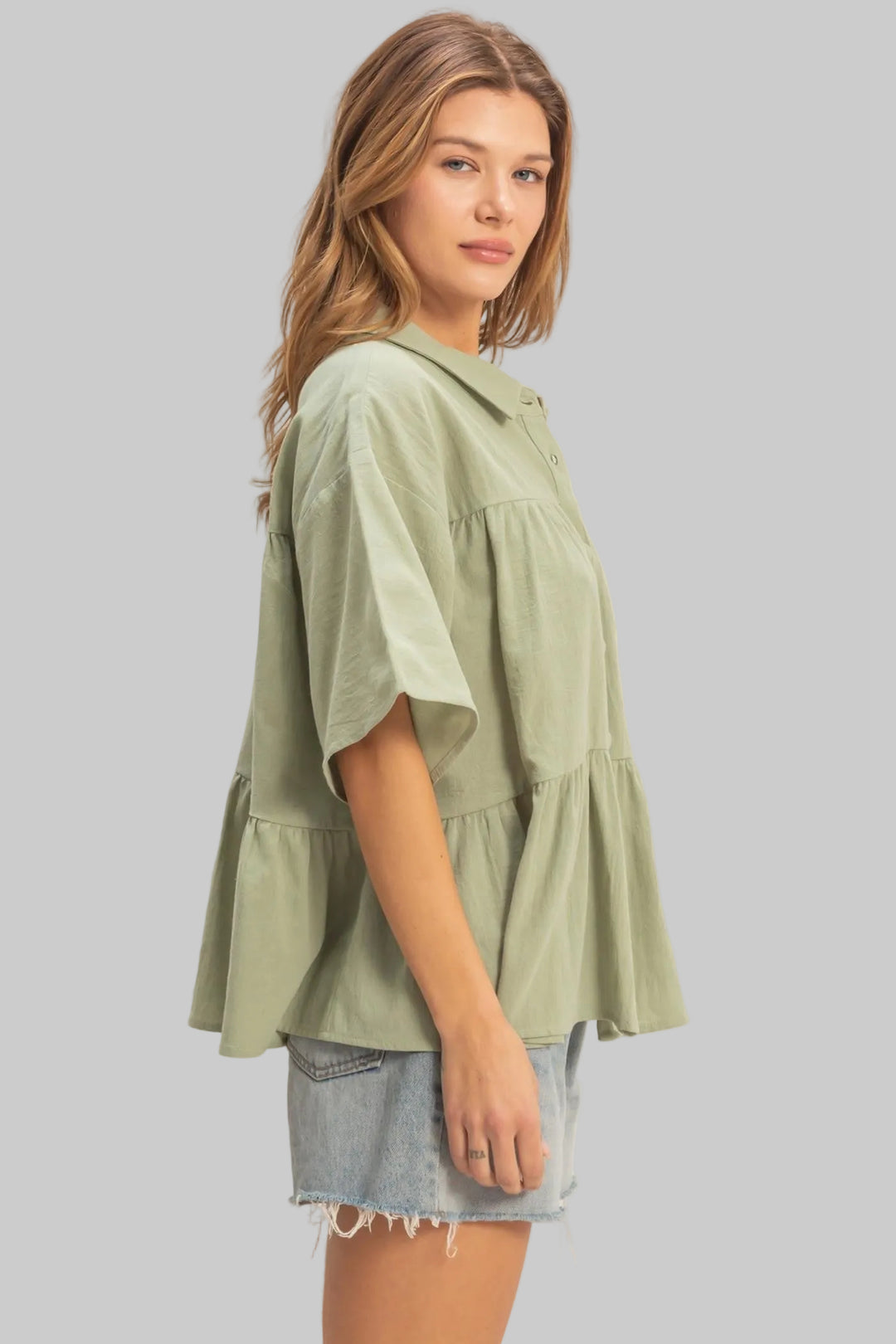 SHORT SLEEVE COLLARED BUTTON FRONT TIERED TOP - SPRING GREEN