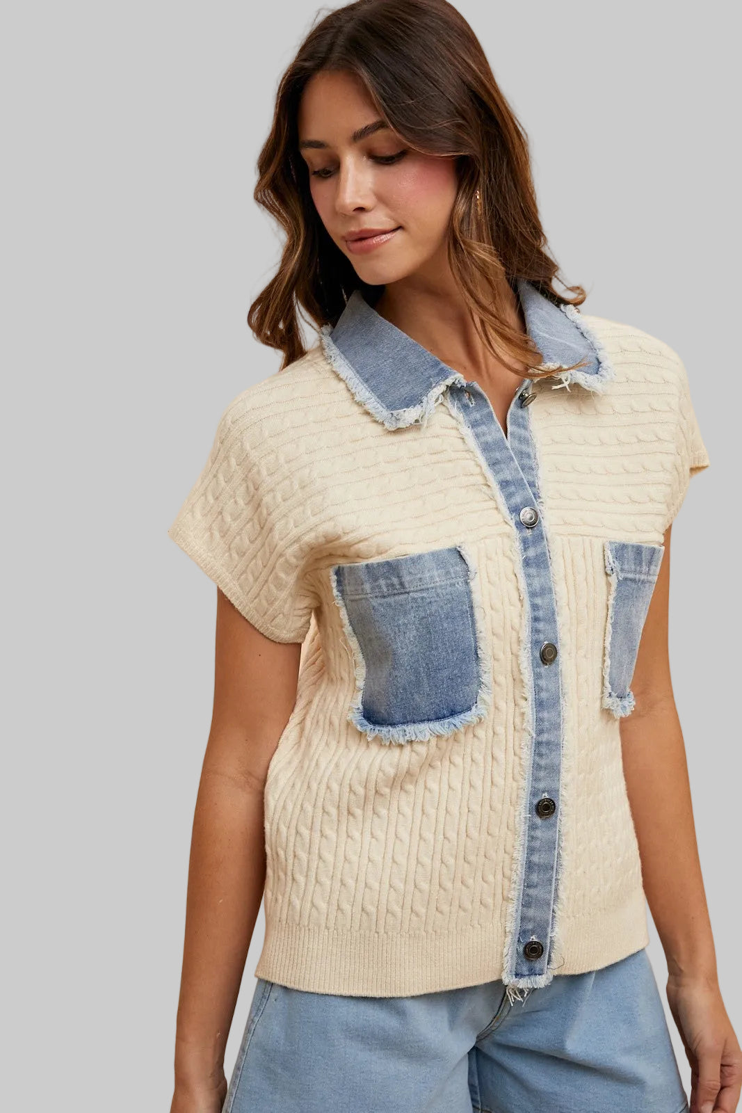 SHORT SLEEVE DENIM MIX BUTTON DOWN SWEATER - CREAM