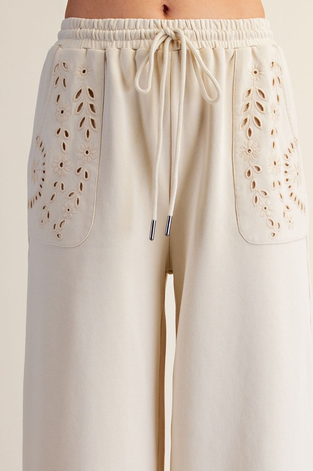 EMBROIDERY DETAIL TERRY KNIT PANTS - NATURAL
