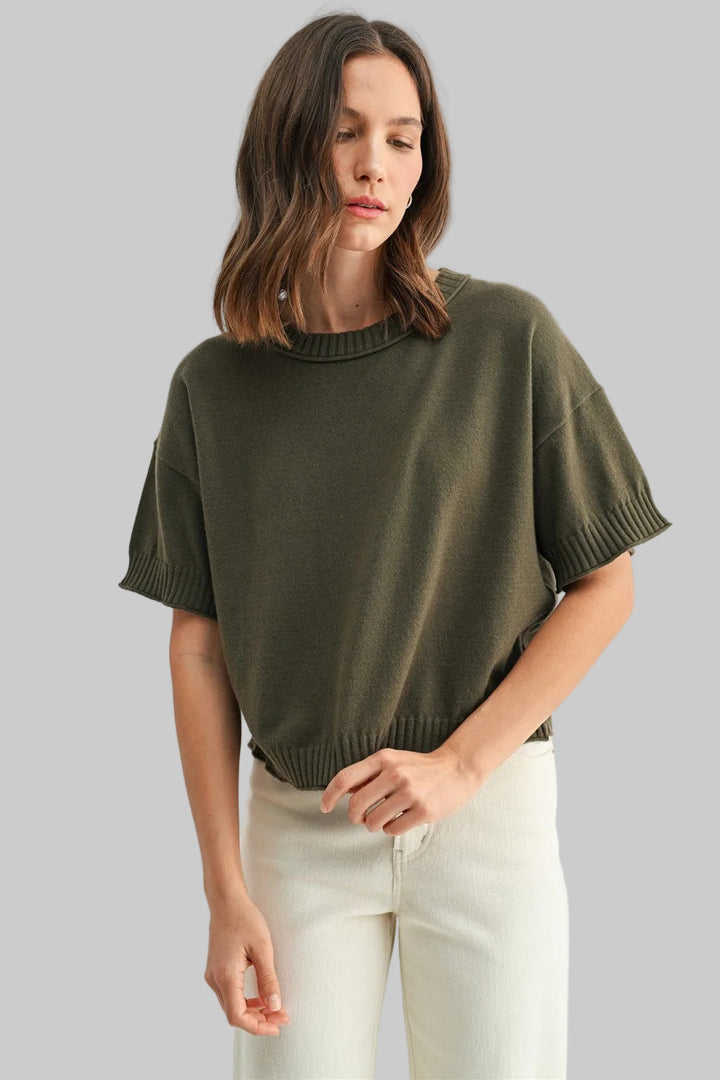 SHORT SLEEVE CREW NECK CROP SWEATER - OLIVE
