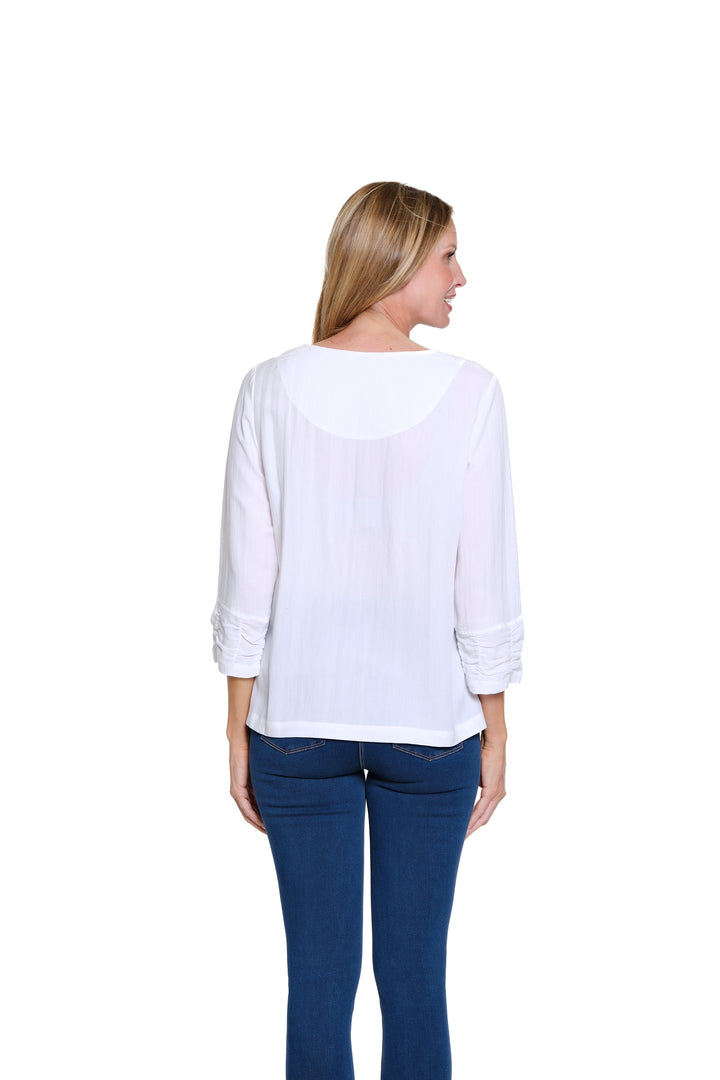 3/4 SHIRRED SLEEVE SCOOP NECK SHIRRED FRONT TOP - WHITE