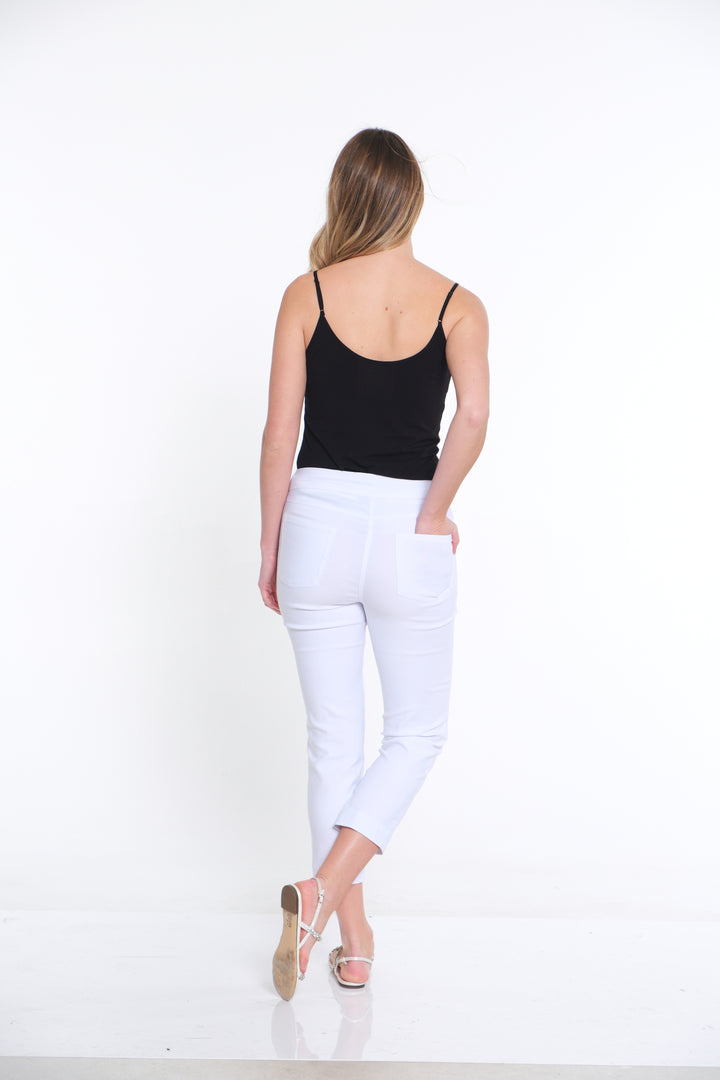 PULL ON CROP PANTS W/POCKETS - WHITE