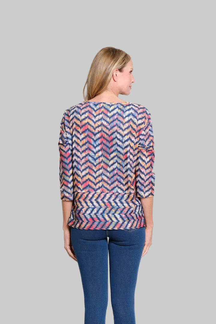 3/4 SLEEVE SCOOP NECK DRAWSTRING HEM TOP - CHEVRON NAVY/YELLOW