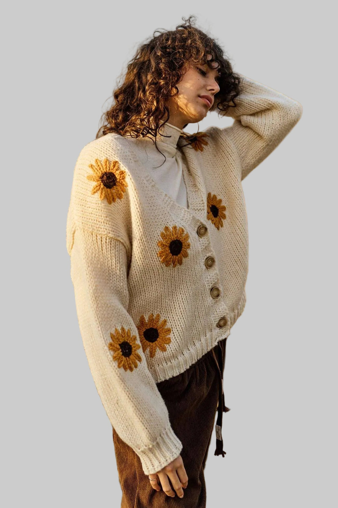 SUNFLOWER BUTTON UP CARDIGAN - CREAM