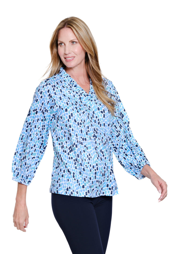 3/4 SLEEVE RUFFLE V-NECK TOP - ABSTRACT STONE MIDNIGHT/FRENCH BLUE
