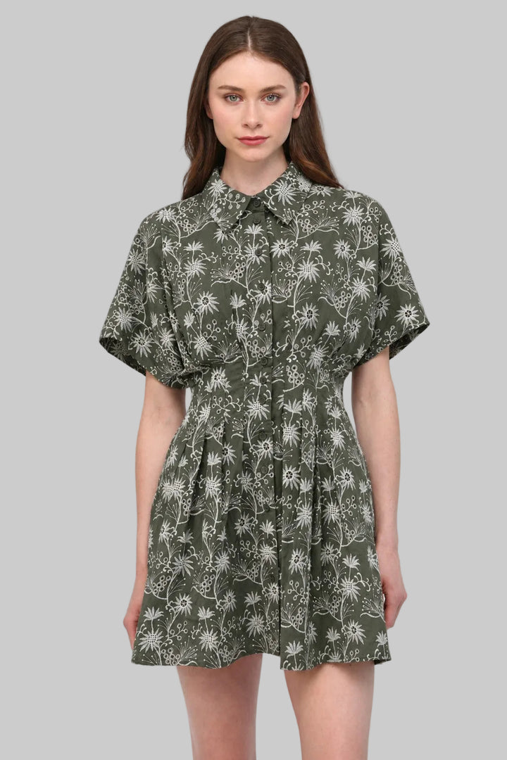 SHORT SLEEVE FLORAL EMBROIDERED CINCHED WAIST SHORT DRESS - OLIVE