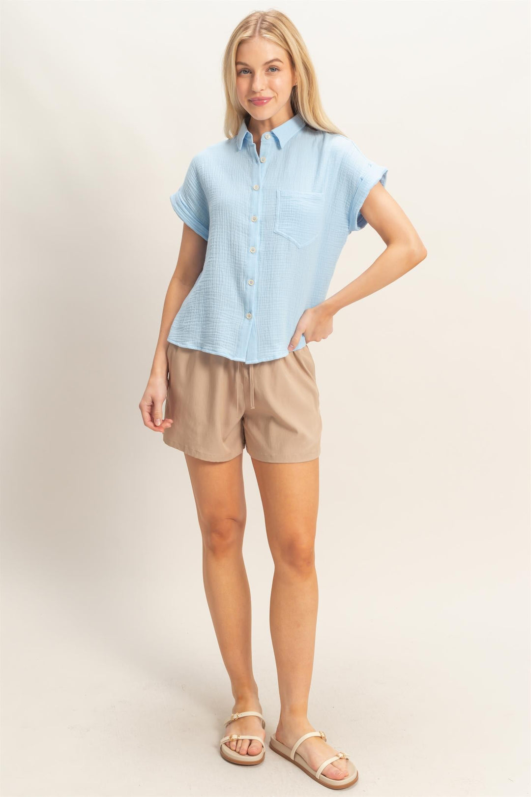 ROLLED SHORT SLEEVE COLLARED BUTTON UP TOP - BLUE