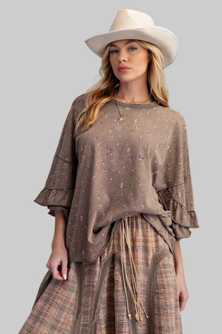3/4 RUFFLE SLEEVE FLORAL LOOSE FIT TOP - ASH MOCHA
