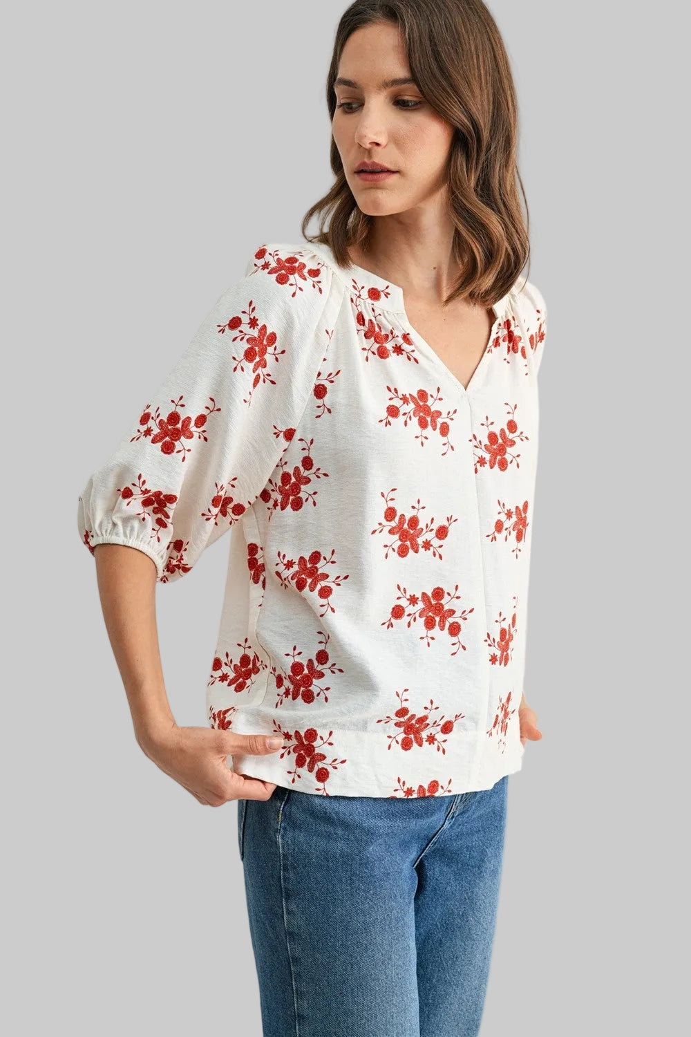 PUFF SLEEVE V-NECK FLORAL TOP - IVORY/RED