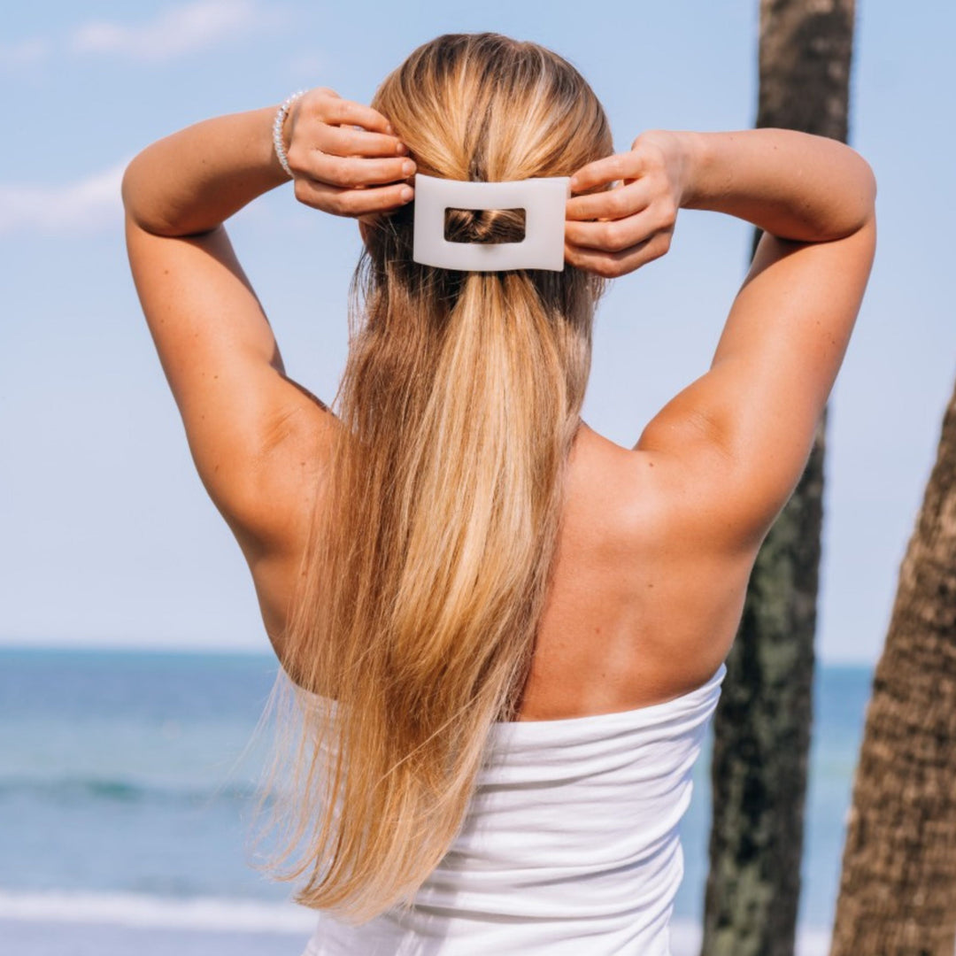 TELETIES LARGE FLAT RECTANGLE HAIR CLIP - COCONUT WHITE