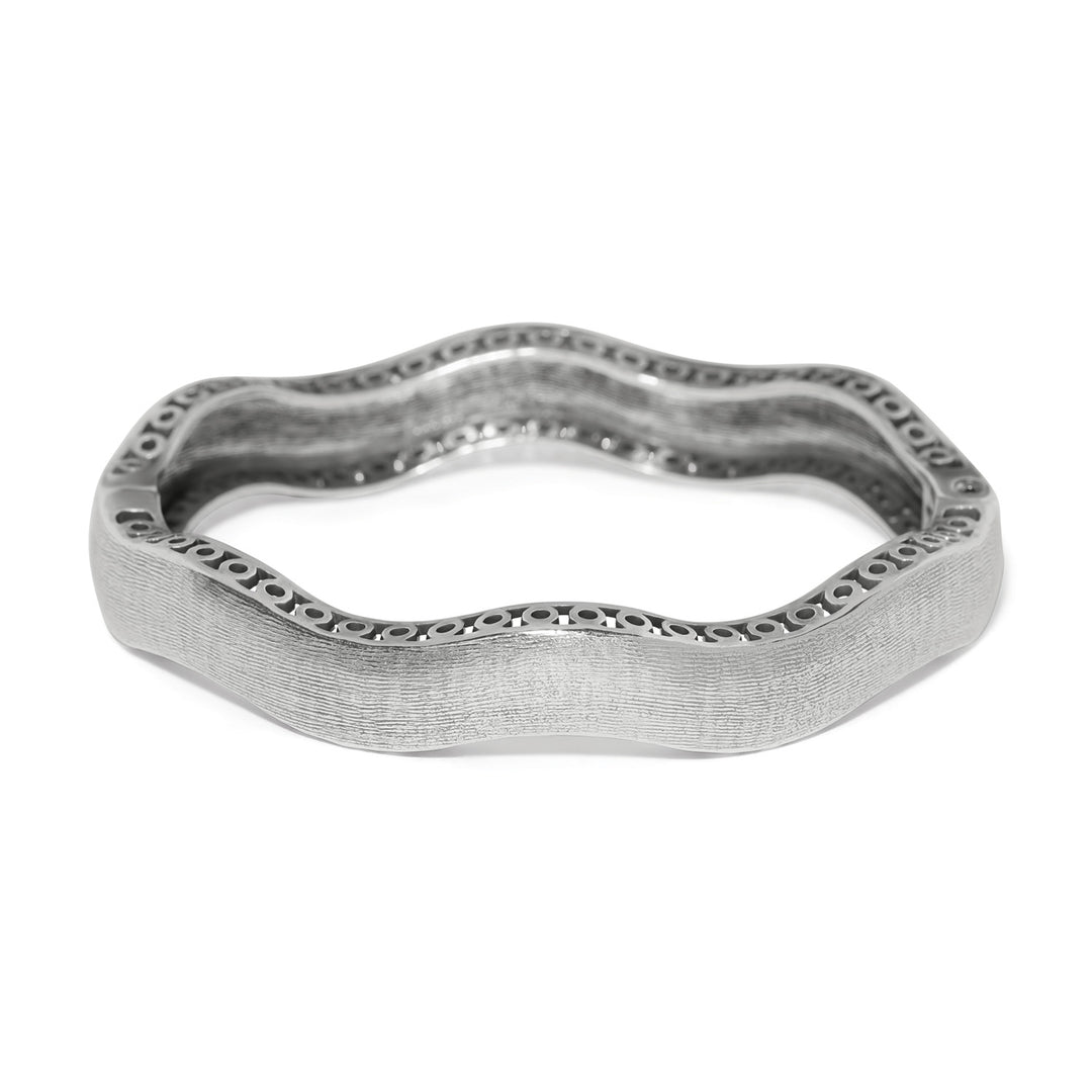Inner Circle Wide Hinged Bangle - Silver