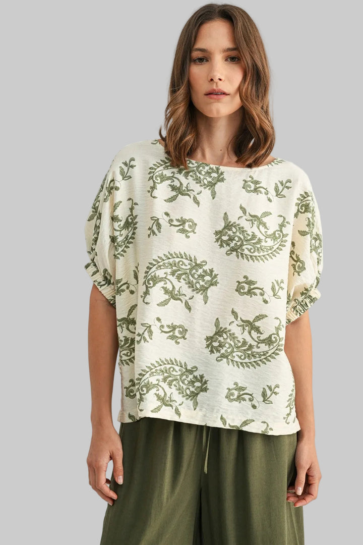 DOLMAN SHORT SLEEVE PAISLEY PRINT TOP - NATURAL/OLIVE