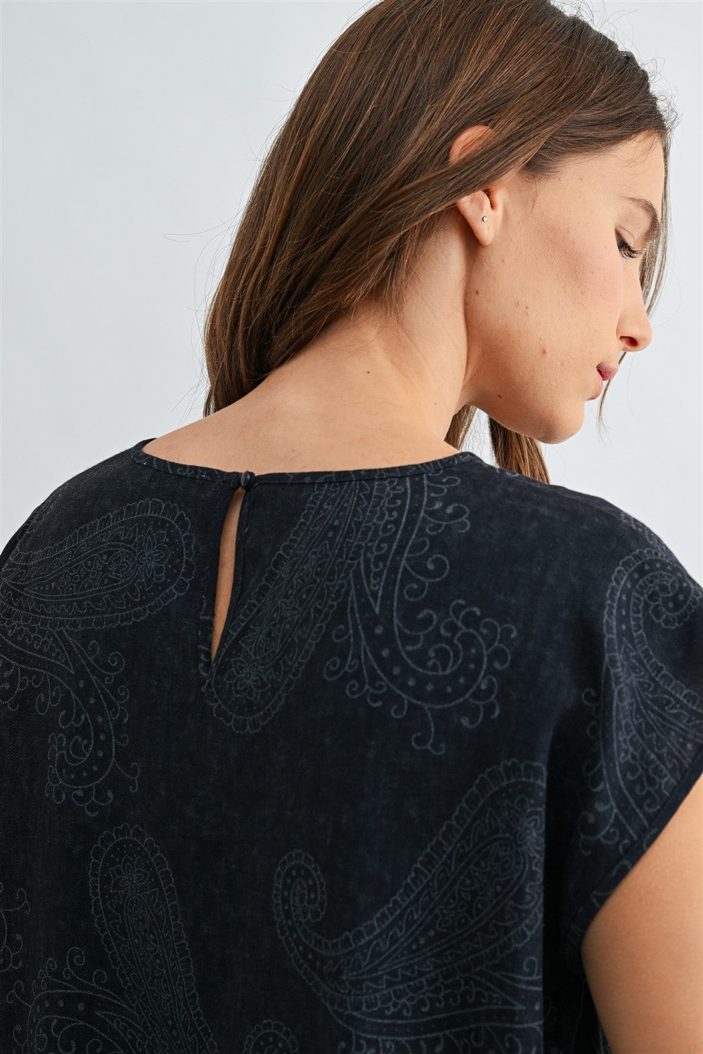 SHORT SLEEVE PAISLEY BOXY TOP - NAVY
