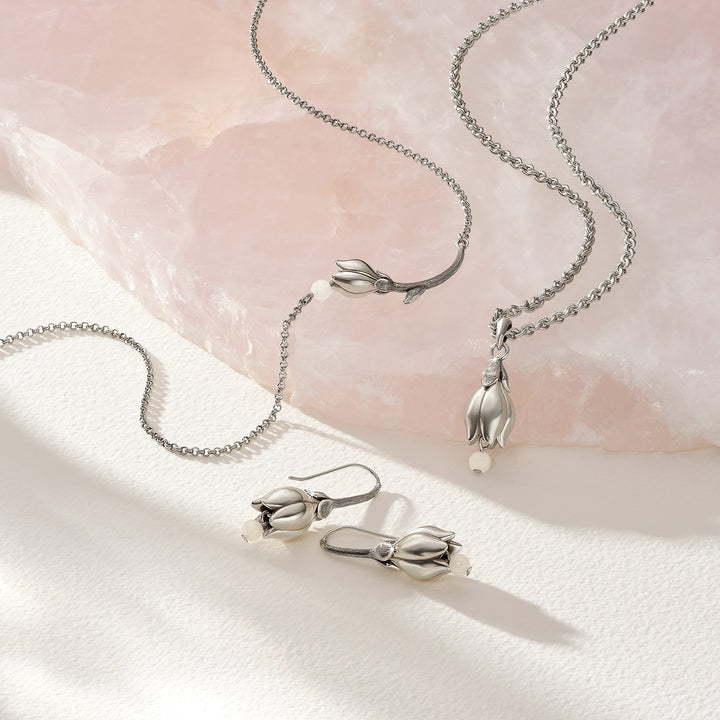 La Tulipe Petal French Wire Earrings - Silver