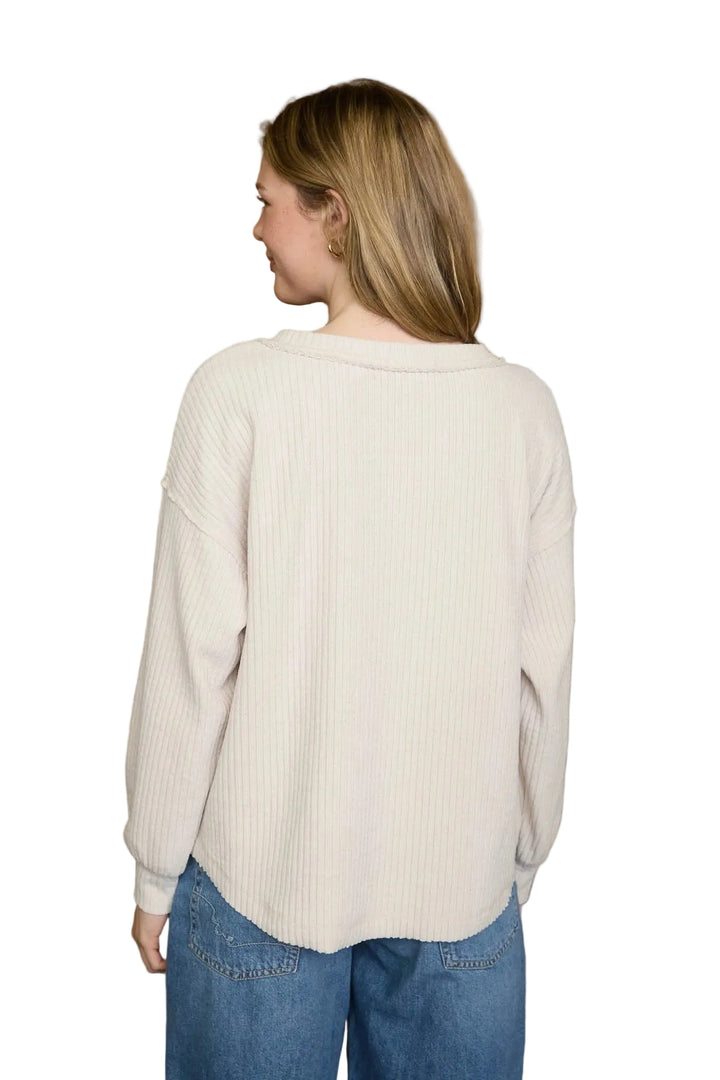 RIBBED HENLEY LONG SLEEVE EXPOSED SEAM KNIT TOP - OATMEAL